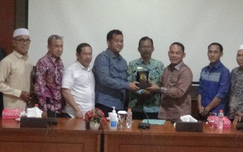 Terkait Pertanian DPRD HSS Kunker ke DPRD Mura