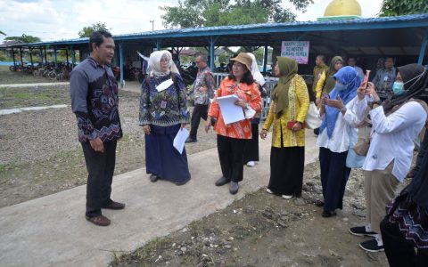 Tim Verifikator Lomba PAMAN Sambangi Desa Karang Bunga