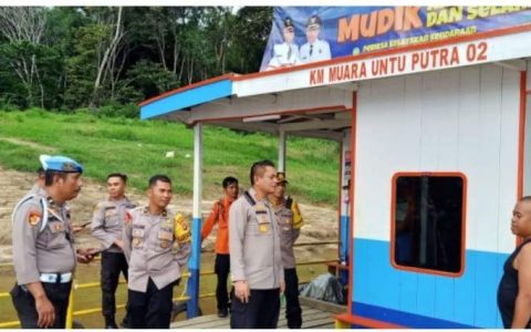 Memastikan Kenyamanan Mudik Lebaran, Kapolres Murung Cek Langsung Fery Penyebrangan