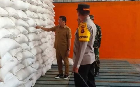 Bupati Murung Raya Cek Ketersedian Stok Beras di Gudang Bulog Kota Puruk Cahu