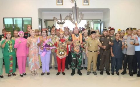 Kunjungan Perdana Panglima TNI di Kalteng