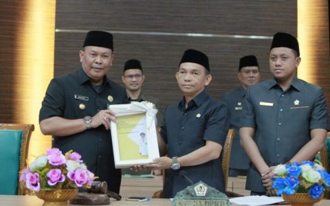 DPRD Batola Gelar Rapat Penyampaian LKPj