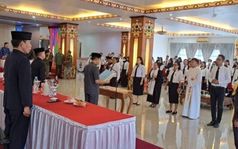 Bupati Lantik 90 Orang Pegawai Lingkup Pemkab Murung Raya