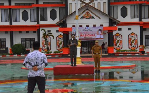 Pemkab Murung Raya Menggelar Upacara Peringatan Hari Pendidikan Nasional