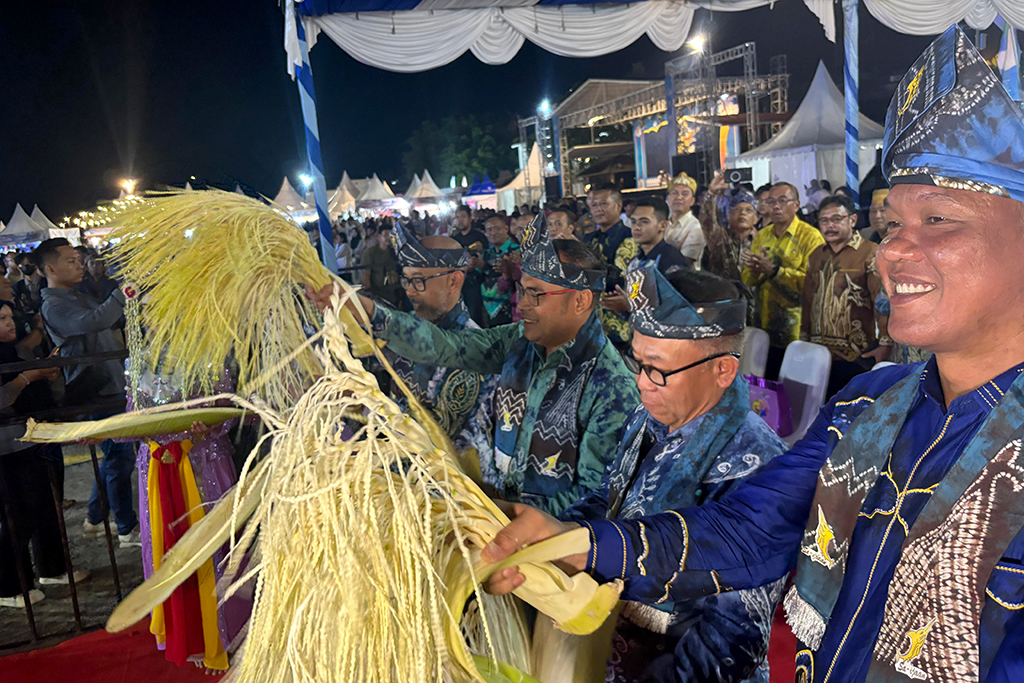 Festival Budaya Saijaan ke-11, Gubernur Kalsel Ajak Lestarikan Budaya Kotabaru