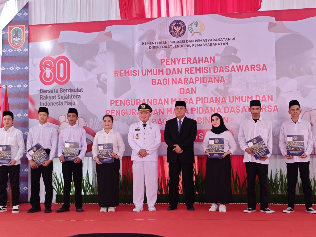 Gubernur Kalsel Serahkan Remisi Umum dan Dasawarsa di Lapas Banjarbaru