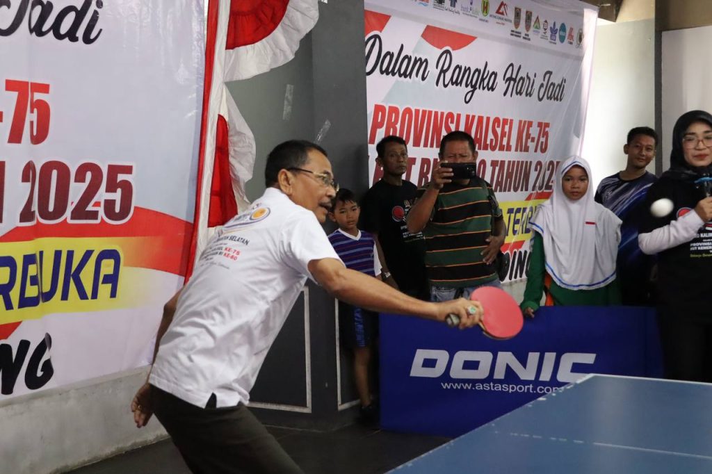 Turnamen Tenis Meja DPRD Meriahkan Harjad ke-75 Kalsel