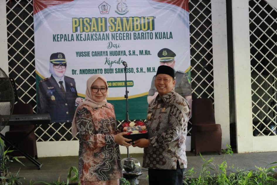 Bupati Batola Hadiri Pisah Sambut Kajari, Sinergi Penegakan Hukum Terus Dilanjutkan