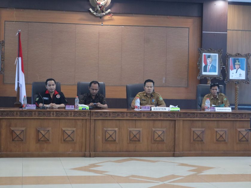 Pemkab Bartim Gandeng UGM dan Tokoh Adat