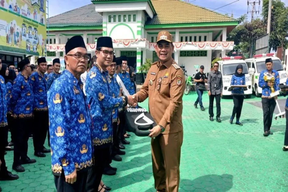 2026, Tak Ada Lagi Warga Miskin Barut Bayar Berobat