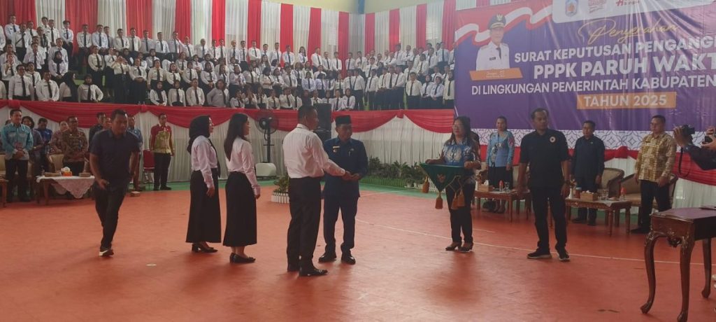 Bupati Mura Lantik 1.313 PPPK Paruh Waktu