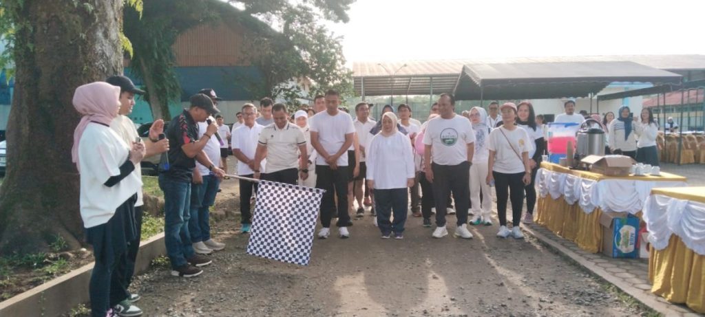 IDI Bartim Guncang RTH Tamiang Layang Lewat Fun Walk