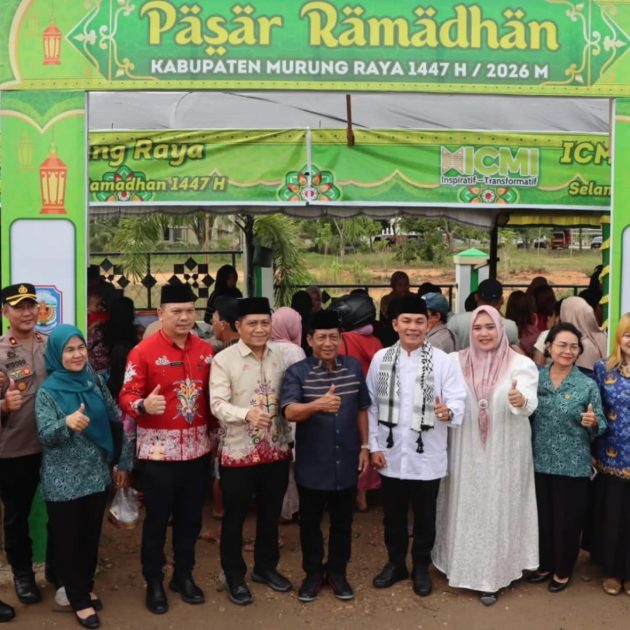 Dina Maulidah Hadiri Pembukaan Pasar Ramadan 1447 H di Puruk Cahu