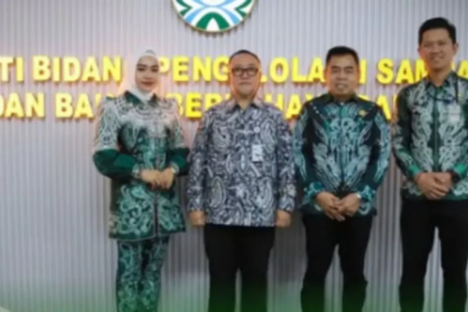 DPRD Batola Dukung Langkah Wabup Konsultasi Sampah ke Kementerian LH