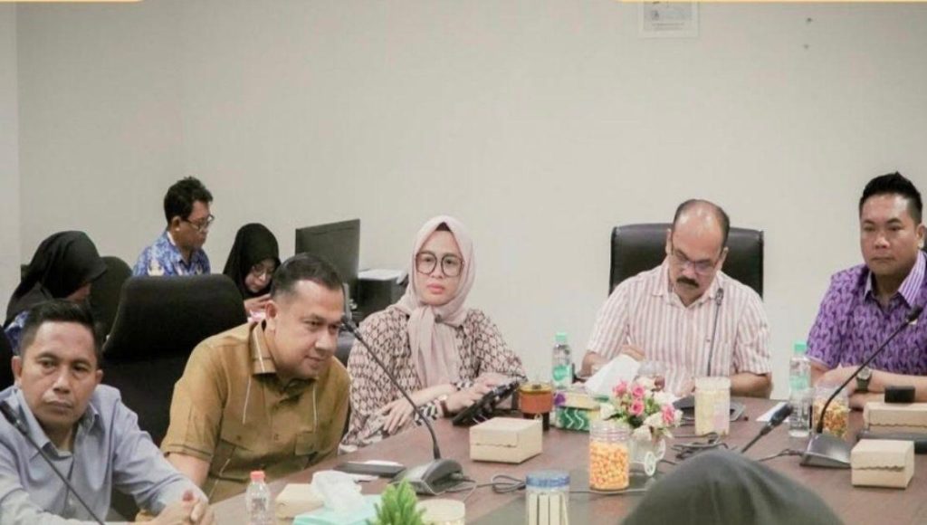 Dewan Tanggapi Rencana Mobil Listrik untuk Pejabat