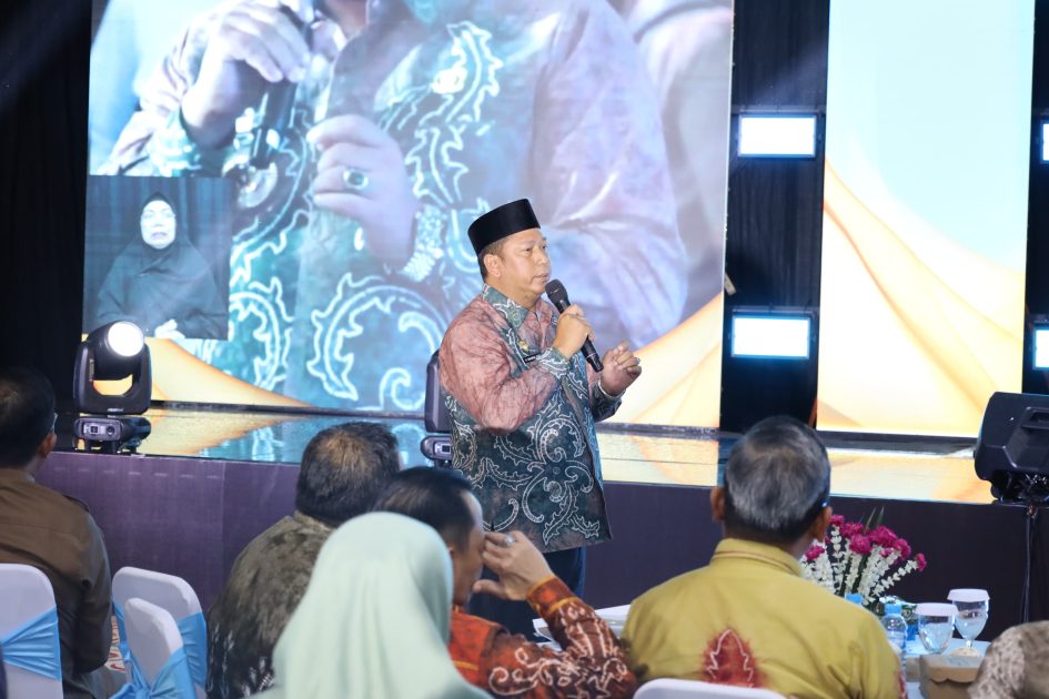 Bupati Batola Dorong Provinsi Segera Lebarkan Jalan Marabahan dan Gampa