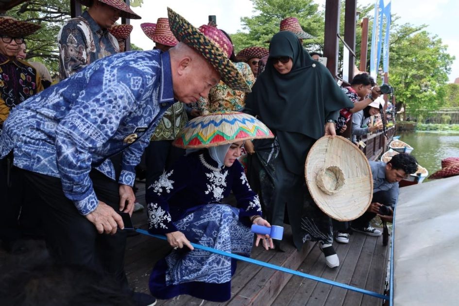 Budaya Sungai Kalsel Kini Hadir di TMII Jakarta