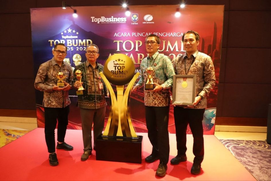 Gubernur Kalsel Raih Penghargaan Bergengsi di TOP BUMD Awards 2026