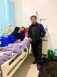 Ketua DPRD Murung Raya Jenguk Pegawai Sekretariat DPRD yang Dirawat di RSUD Puruk Cahu