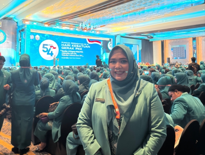 Dina Maulidah Hadiri Puncak Peringatan HKG PKK ke-54 Nasional di Makassar