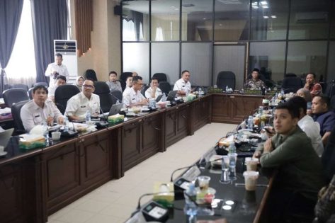 Pansus DPRD Soroti Kebocoran Pendapatan Miliaran Rupiah