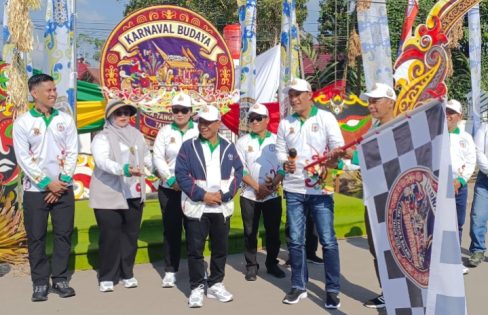 Dina Maulidah: Karnaval Budaya Jadi Momentum Lestarikan Identitas dan Persatuan Masyarakat Murung Raya