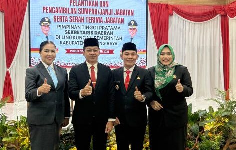 Dina Maulidah Hadiri Pelantikan Sekda Definitif Murung Raya