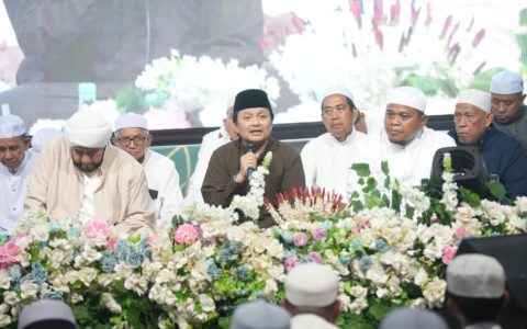 Ribuan Jemaah Hadiri Maulid di Tanah Laut, Wagub Ajak Doakan Korban Musibah